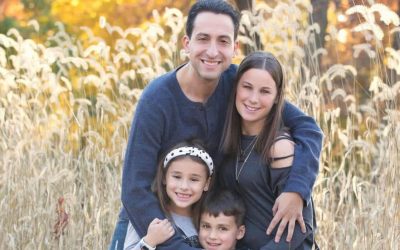 Scott & Stefanie Goldman Find Their “Comfortable” Community